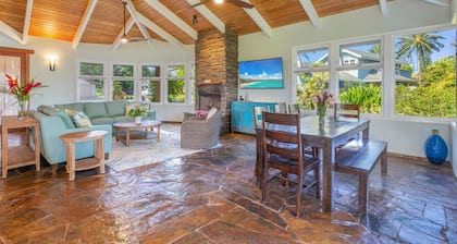 Lani Oasis & Pohaku Villa by Gather: 2 Homes w/ Saltwater Pools, AC & Ga