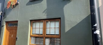 Newly Renovated Luxury Home - Armagh City Centre