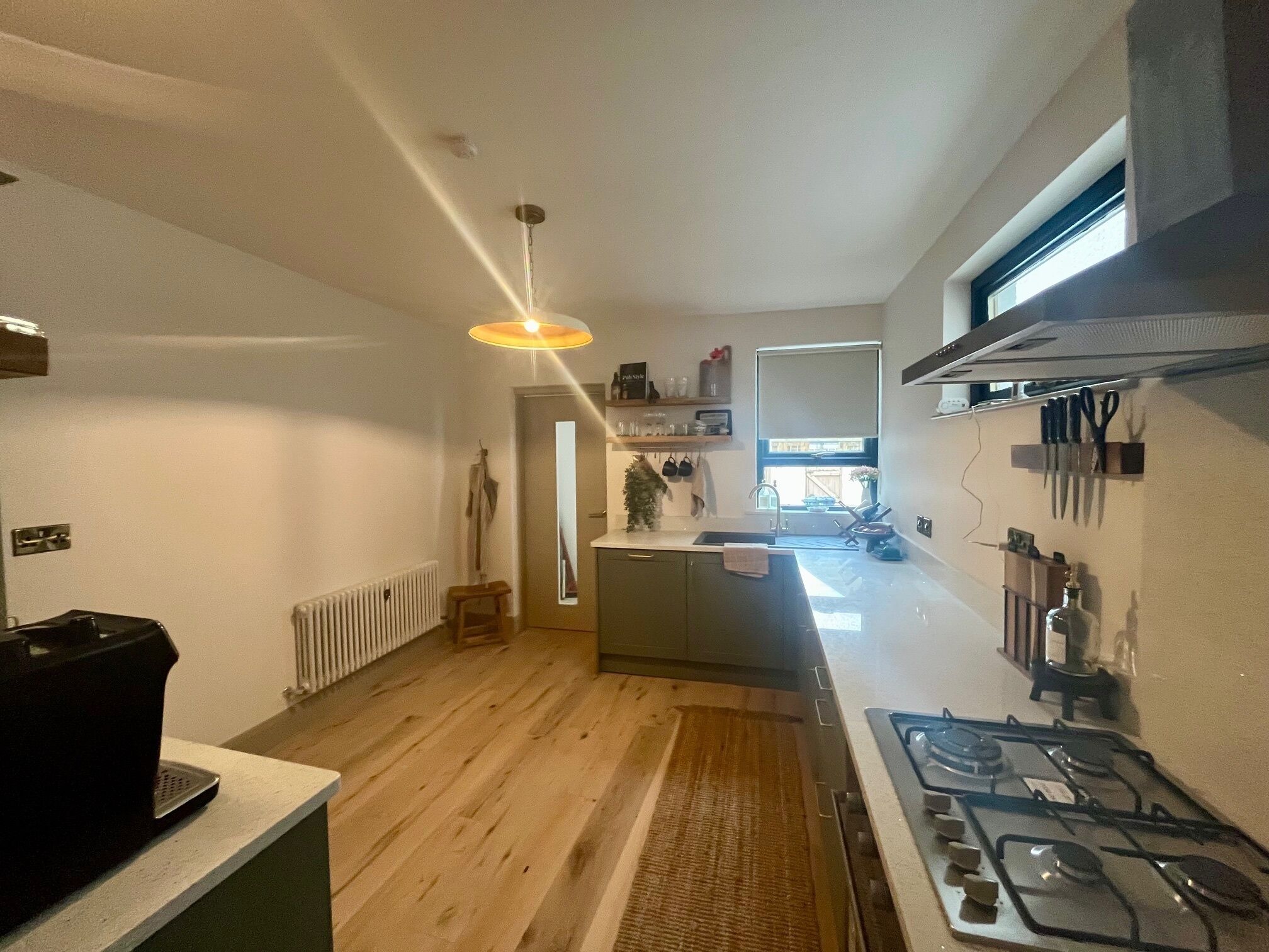 ثلاجة، ميكروويف، فرن، موقد طهي مسطح