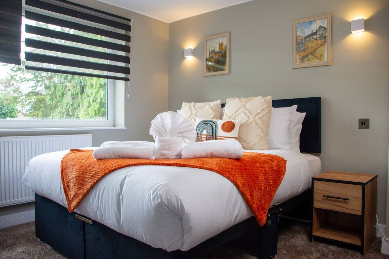 5 soverom, skrivebord, strykejern/-brett og wi-fi