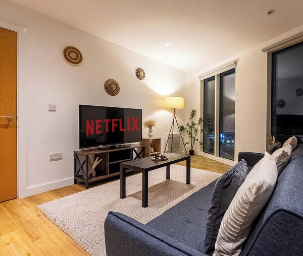 Spacious Ancoats -Pool-gym-free Parking - Manchester