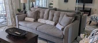 Luxury 1BR King Condo, Screened Lanai, Pond Views - Clothing Optional