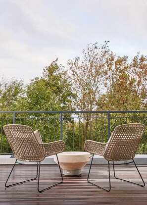 Luxury Suite, Non Smoking, Courtyard View