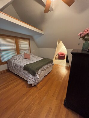 2 sovrum, strykjärn/strykbräda, gratis wi-fi och sängkläder