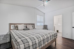 5 bedrooms, Internet, bed sheets