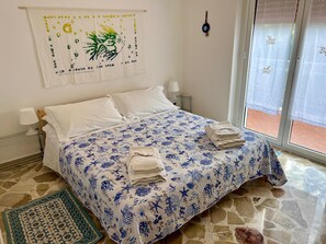 2 habitaciones y caja de seguridad en la habitación 