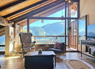 Charming and cosy duplex at La Tzoumaz in the heart of the 4 valleys ski area!