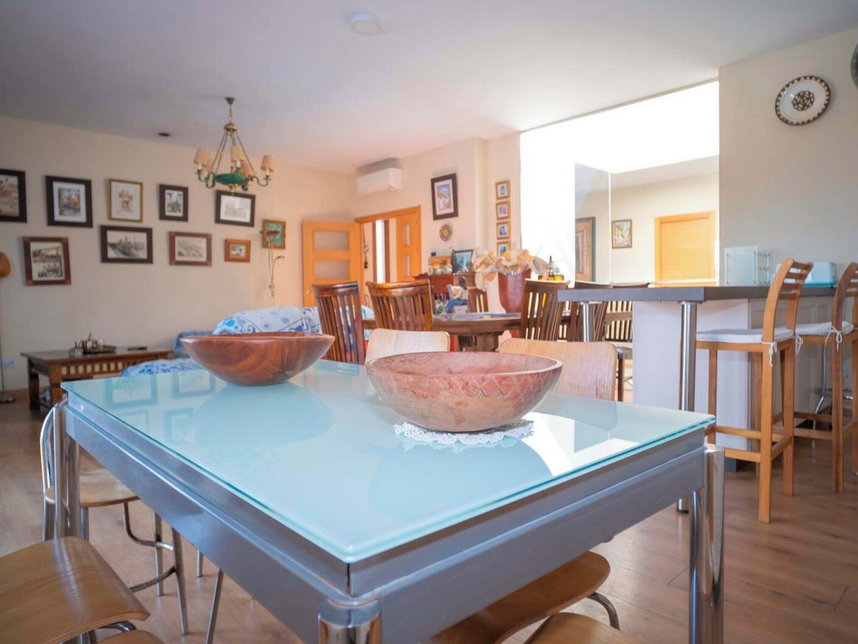 Chalet | Dining