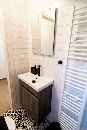 Hair dryer, towels, toilet paper - Hermes-Modern comfort in Larissa (Larissa)