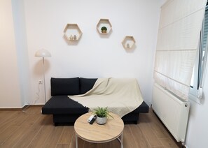 Living area - Hermes-Modern comfort in Larissa (Larissa)