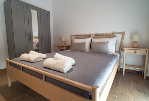 Hermes-Modern comfort in Larissa