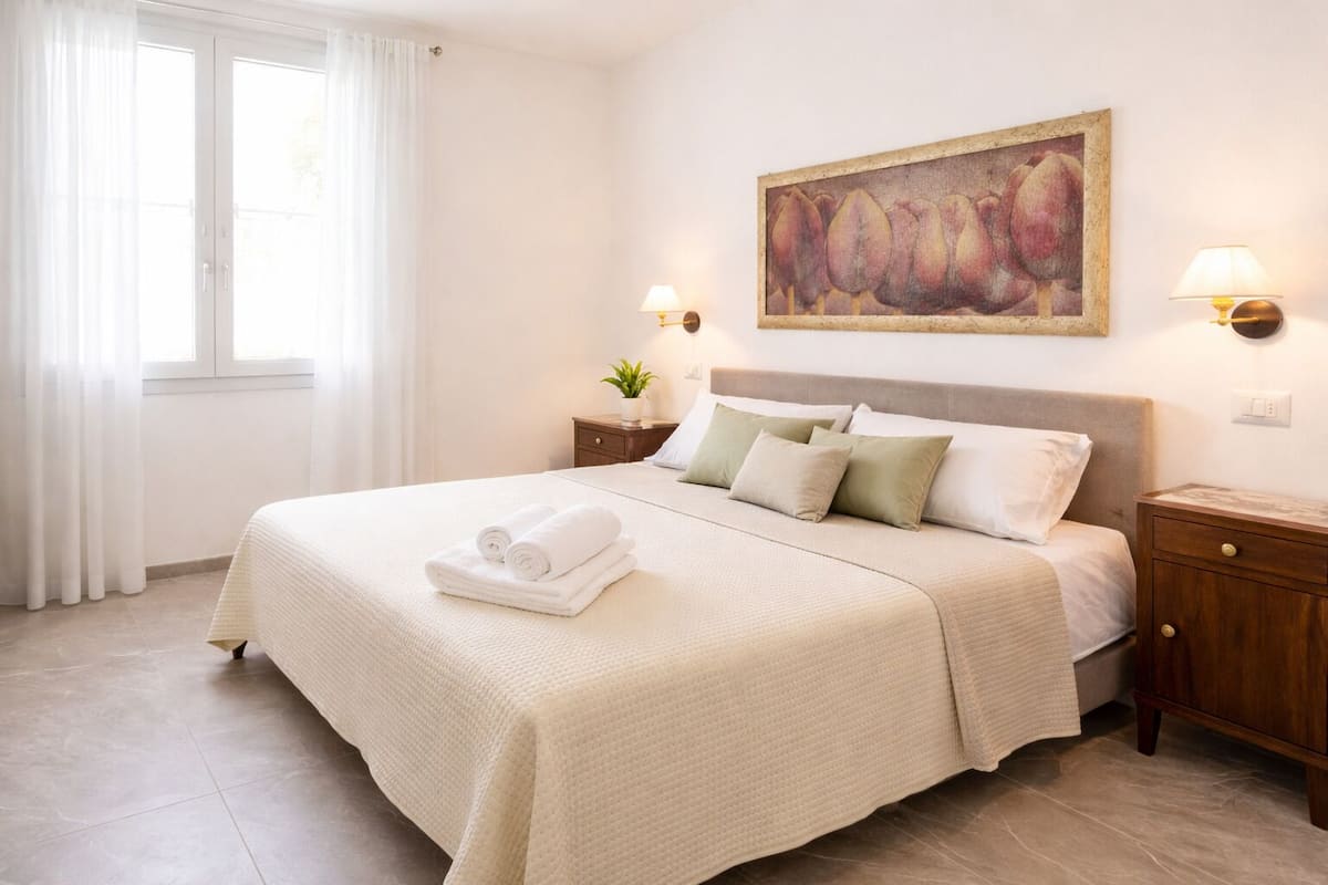 Deluxe Suite, Patio, Pool View | Free WiFi