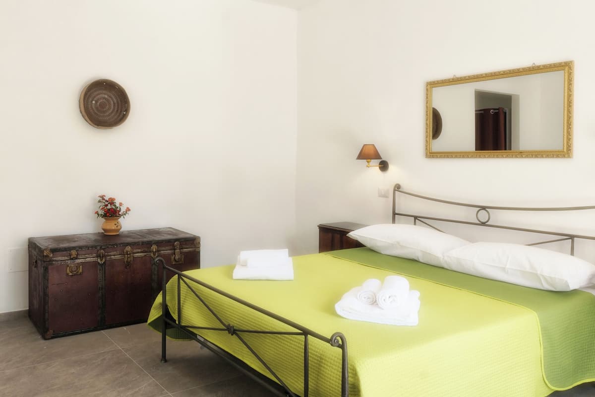 Deluxe Double Room, Pool View