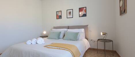 2 chambres, Wi-Fi, draps fournis