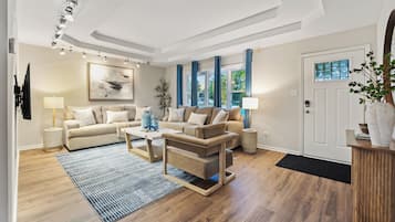 Smart-TV, peis, fotballspill og bøker