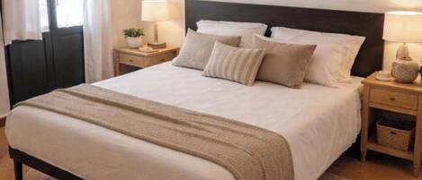 Double Room, Beach View | Desk, laptop workspace, blackout curtains, free WiFi