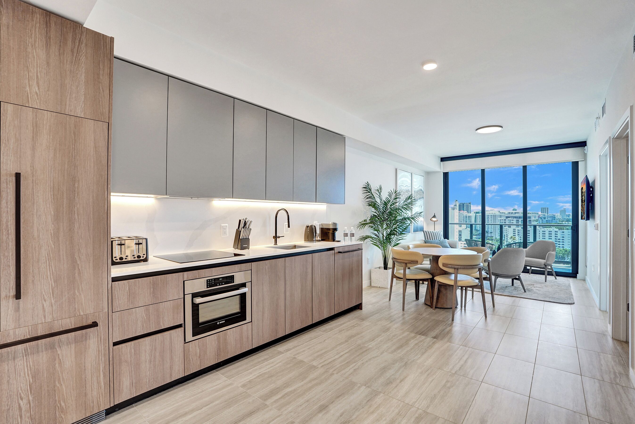 Apartamento de lujo | Cocina privada | Cafetera o tetera, tostadora y licuadora