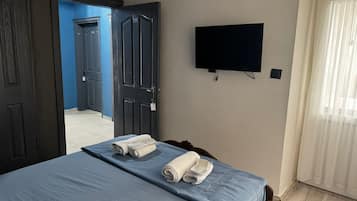 Chambre Classique, vue cour intérieure | Wi-Fi gratuit