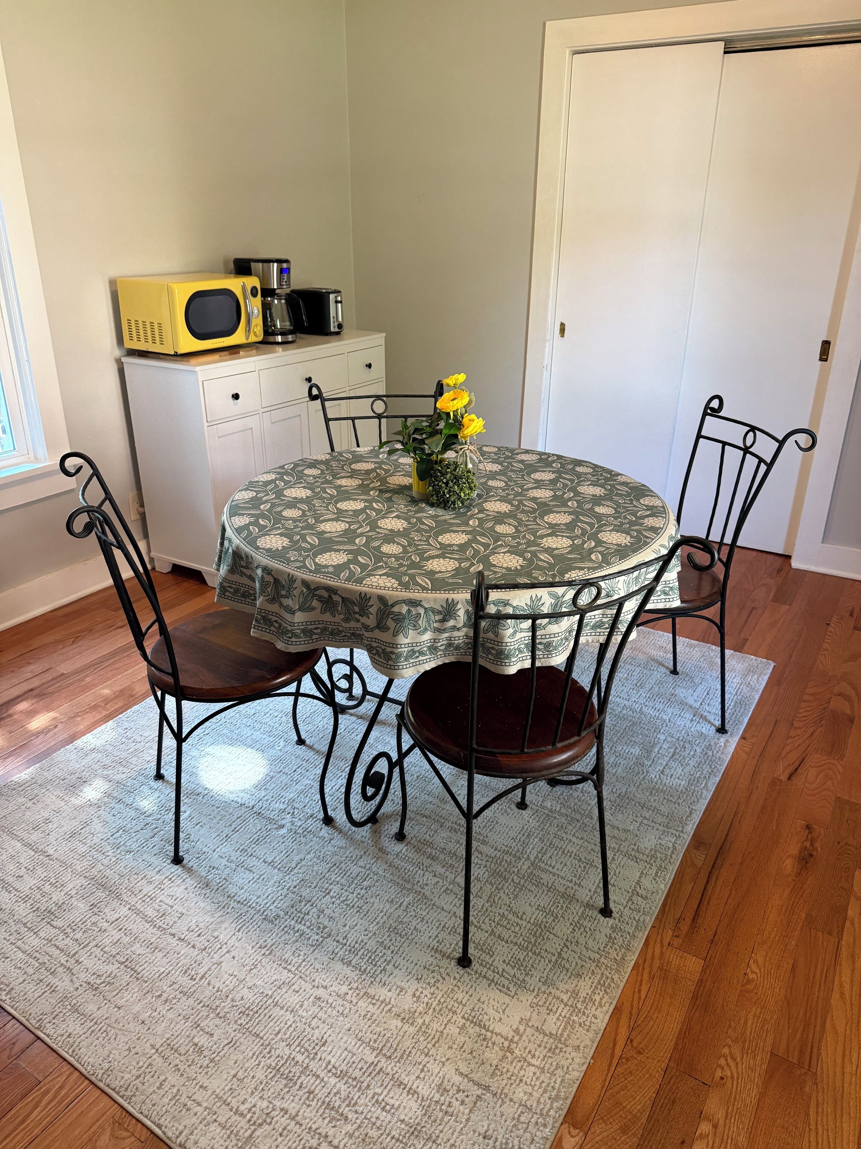 تناول الطعام