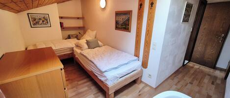 2 habitaciones, wifi y ropa de cama