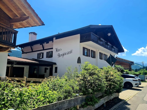 Cozy vacation apartment in Reit im Winkl - perfect for your vacation
