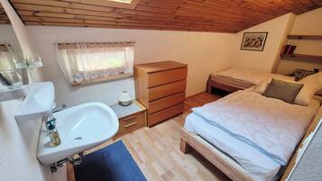 2 Schlafzimmer, WLAN, Bettwäsche