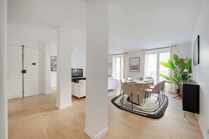 Apartment | Bahagian dalam