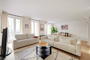 Leilighet | Oppholdsområde