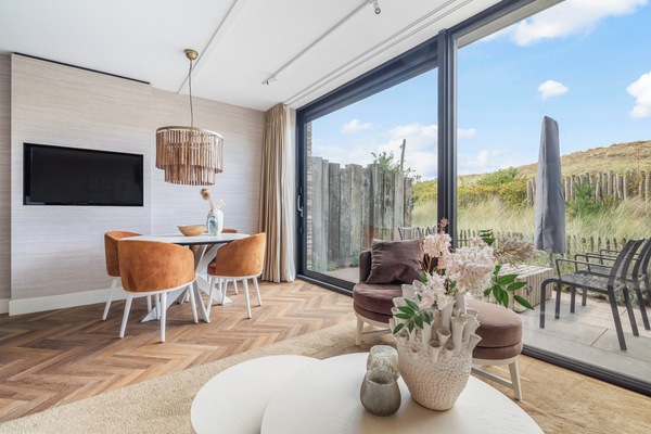 House | Dining