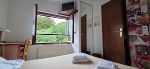 Phòng đôi Tiêu chuẩn, quang cảnh núi | Phòng cách âm, truy cập Internet không dây miễn phí 