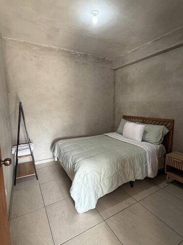 Casa Conde Cortez, Surfcity