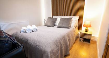 Aethelred Annexe - New Build with Full Amenities