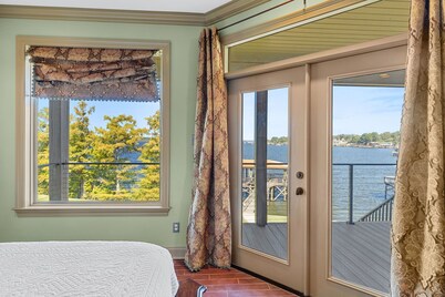 Lake Escape Paradise: Premier fishing getaway