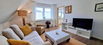 Kleine Auszeit FEWO Südpol cozy vacation apartment with balcony right in the center