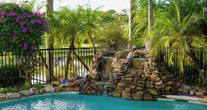 Charming 2-bedroom home in Port St Lucie. Located in the PGA Village minutes