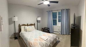 Unclassified image, 3 of 15, button - Peaceful Countryside Retreat in Cream Ridge (Upper Freehold)