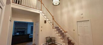 Peaceful Countryside Retreat in Cream Ridge