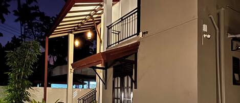 Overnatningsstedets facade