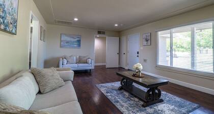 Lovely 3-bedroom house with AC/Heater in Fresno