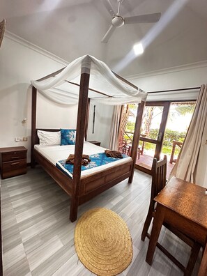 Superior Double Room, Courtyard View | In-room safe, desk, blackout drapes, soundproofing