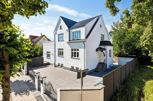 Cozy 2-bedroom apartment in Copenhagen-Right between the airport, beach and city