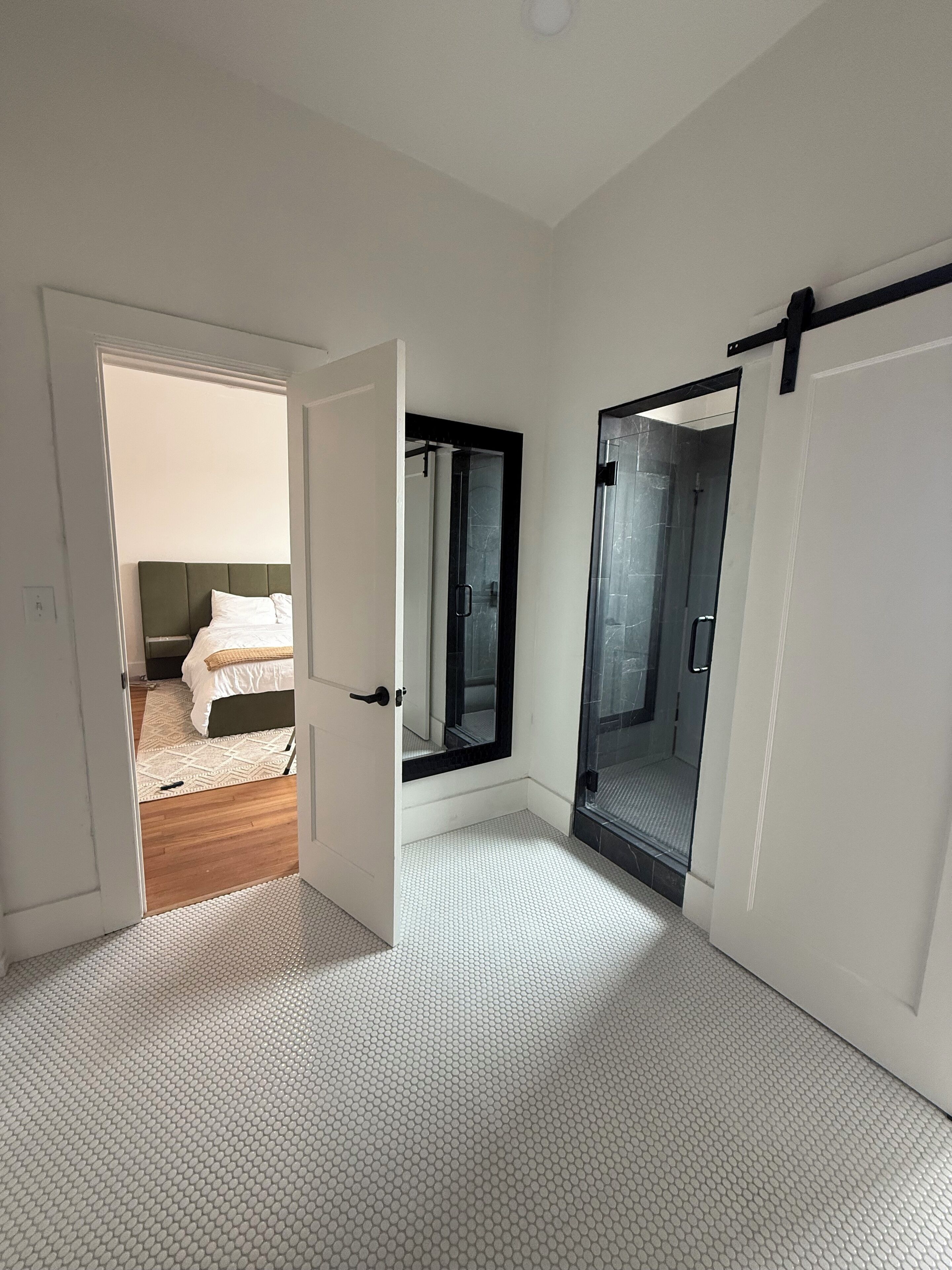 1 habitación, escritorio, wifi gratis y ropa de cama 