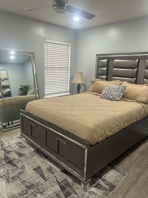 3 bedrooms, iron/ironing board, free WiFi, bed sheets
