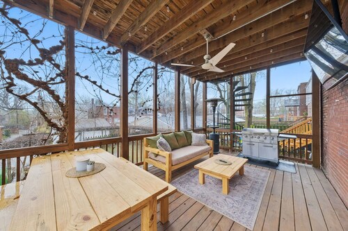 Historic Tower Grove Retreat