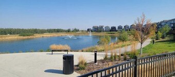 Alpine Grove 2bed Getaway- 15 Mins to DT