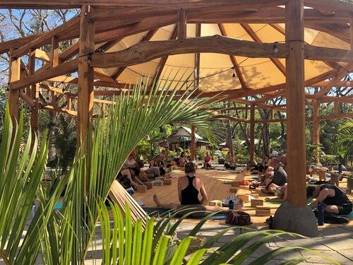 Casa Pagoda: Charming beachside cottage in Nosara for a relaxing getaway