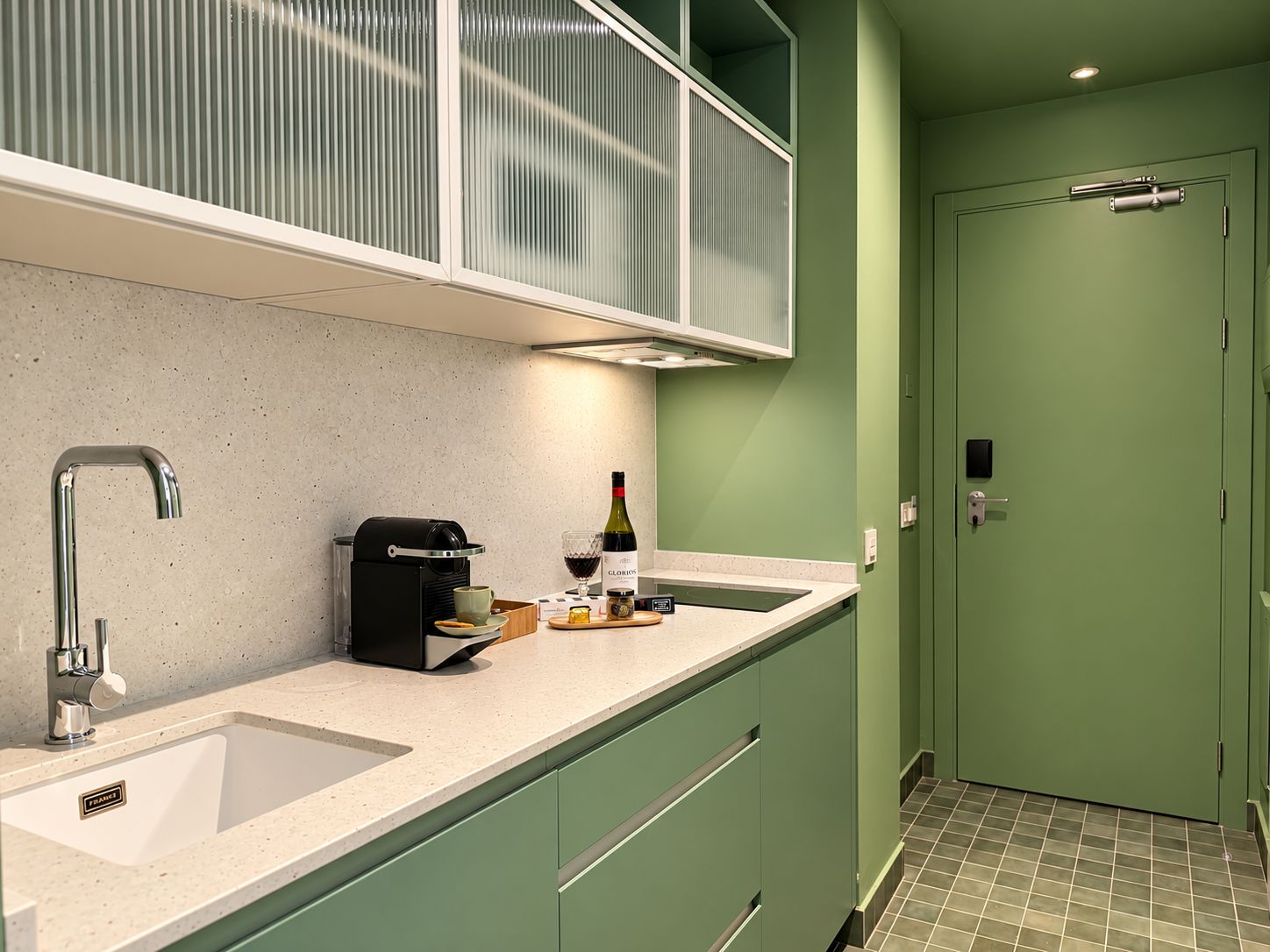 Private kitchenette