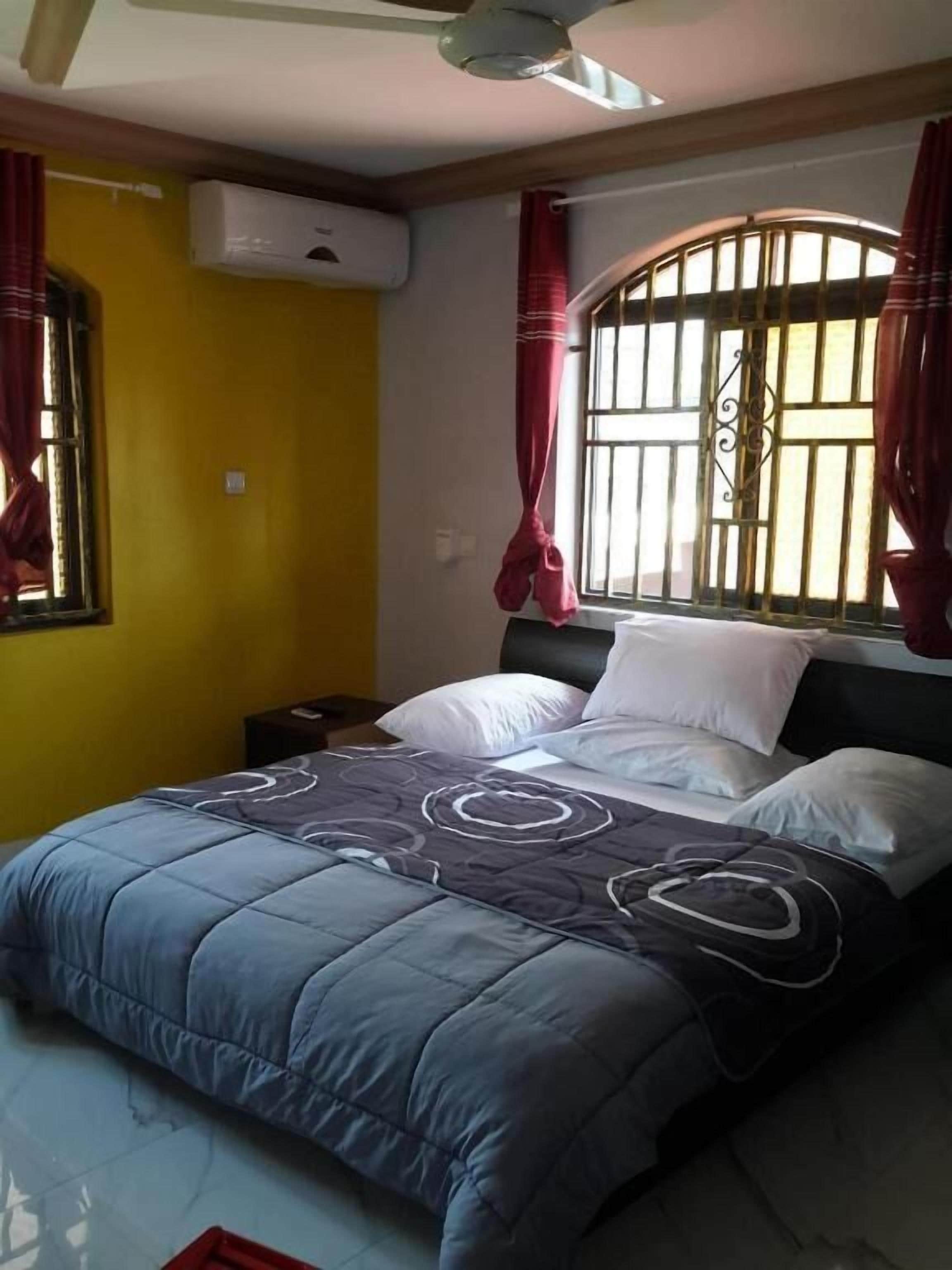 ジュニア ルーム コートヤードビュー | アイロン / アイロン台、WiFi (無料)