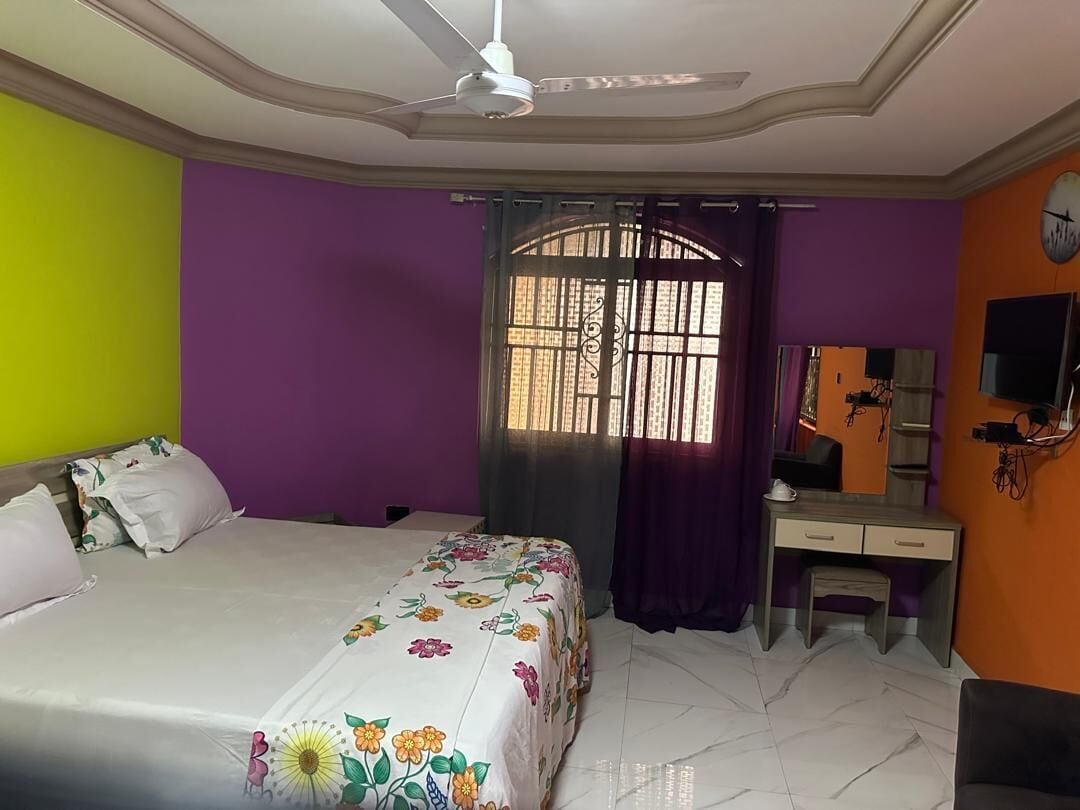 Silitysrauta/-lauta, ilmainen Wi-Fi