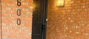 Marvelous 3-bedroom house with a GameRoom in Albuquerque.